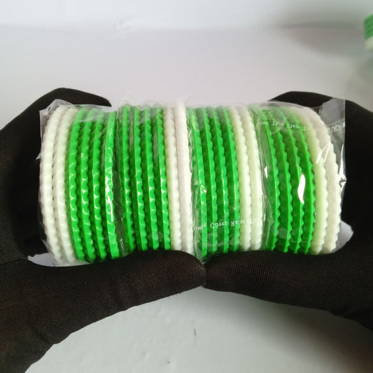 Pakistan Independence Day Green & White Bangles Set – 2.5 Inch (Sawa Do Size) | 14 August Bangles for Women & Teens